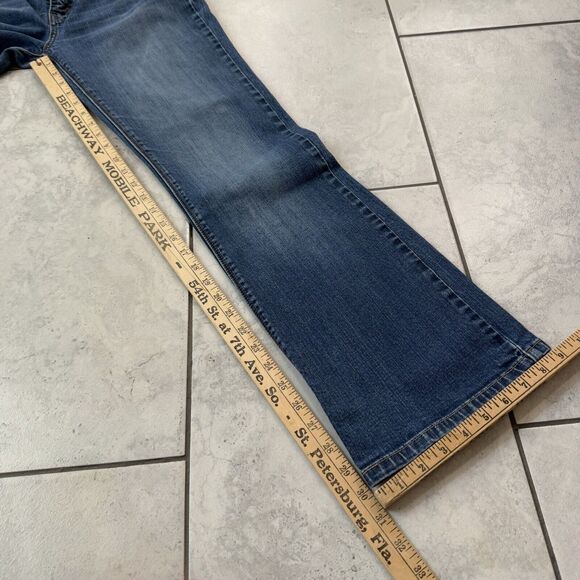 Levis 526 Slender Boot Cut Womens Size 12 Measures 32x30 Jeans Pockets - Picture 7 of 8